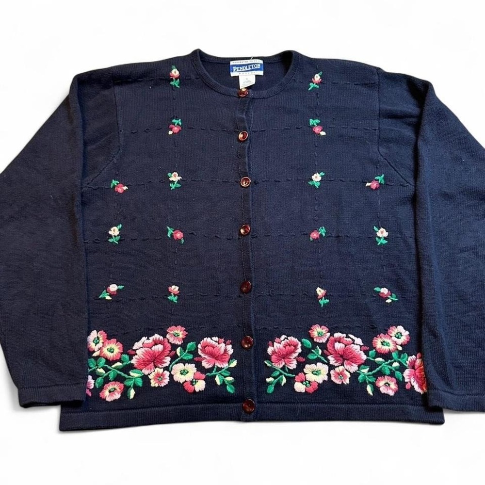 Pendleton floral embroidered cottage core cardigan‎ sweater medium